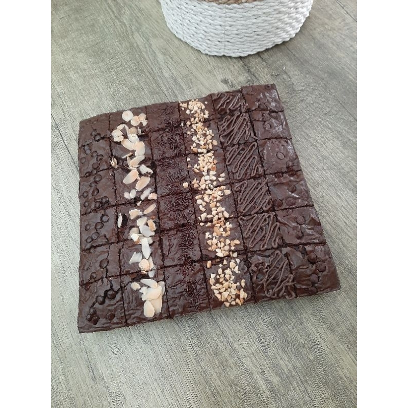 

Fudgi Brownies JUMBO 22x22