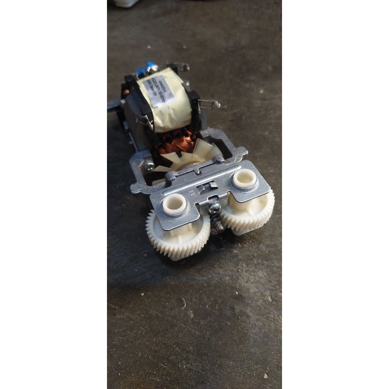 DINAMO MIXER PHILIPS TYPE HR  3700 / HR 3705 ORIGINAL SECOND