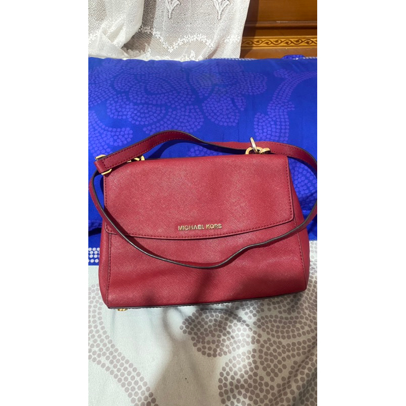 preloved michael kors maroon/ tas Mk selempang/ Aigner