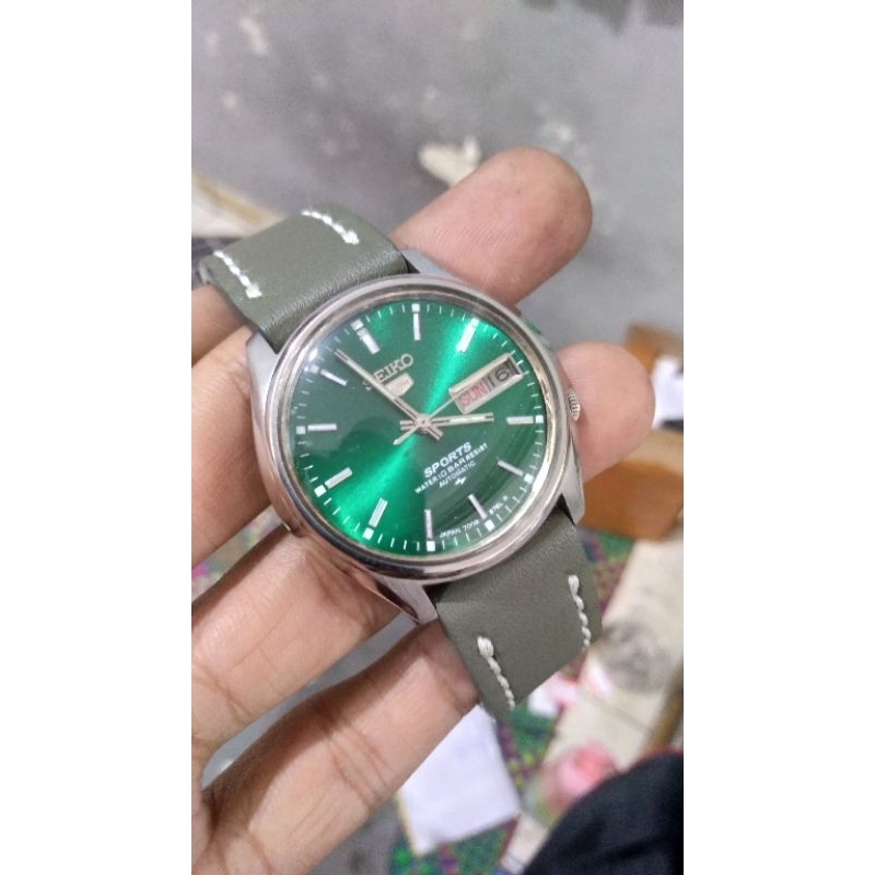Jam tangan Seiko 7009 lawas dial hijau strap kulit elegan