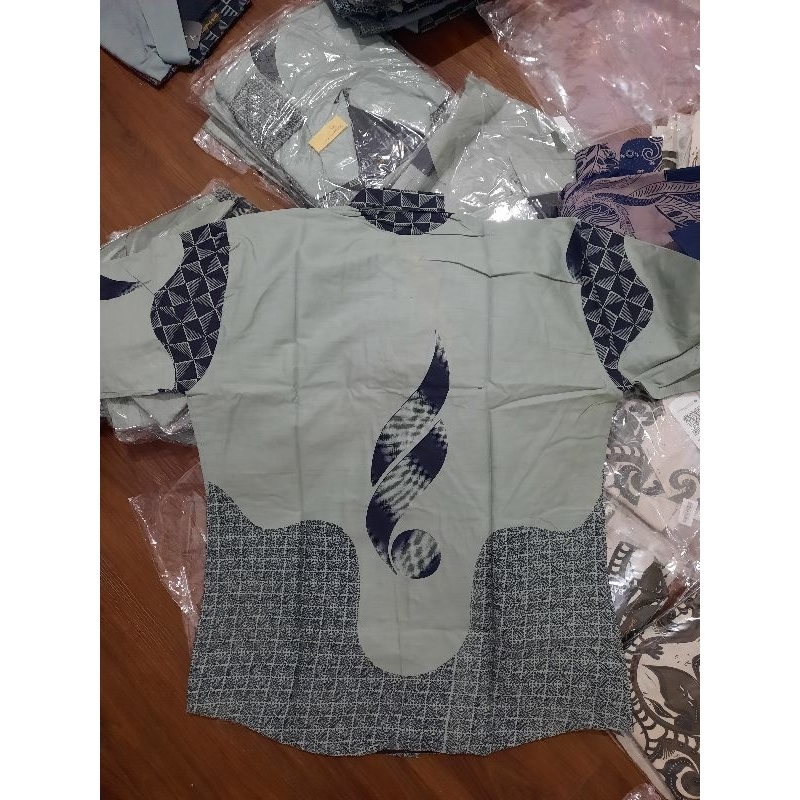 BATIK LENGAN PENDEK ORI BATIK PRABUSENO (BARANG REJECT)