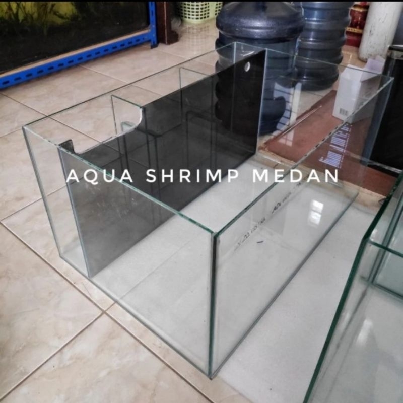 Aquarium 60x40x30cm Sump Filter Belakang