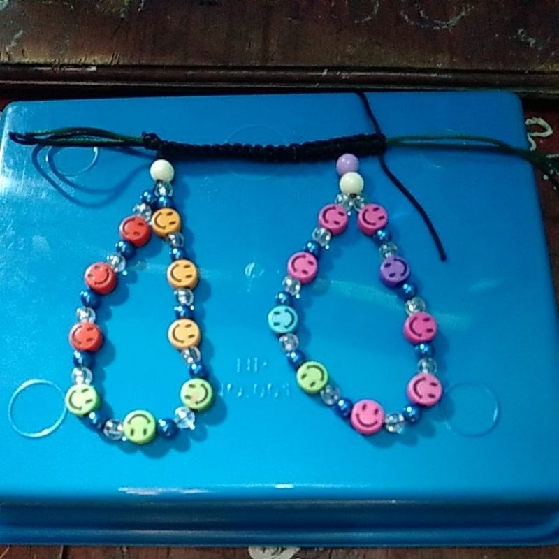 GelangWarnaWarni