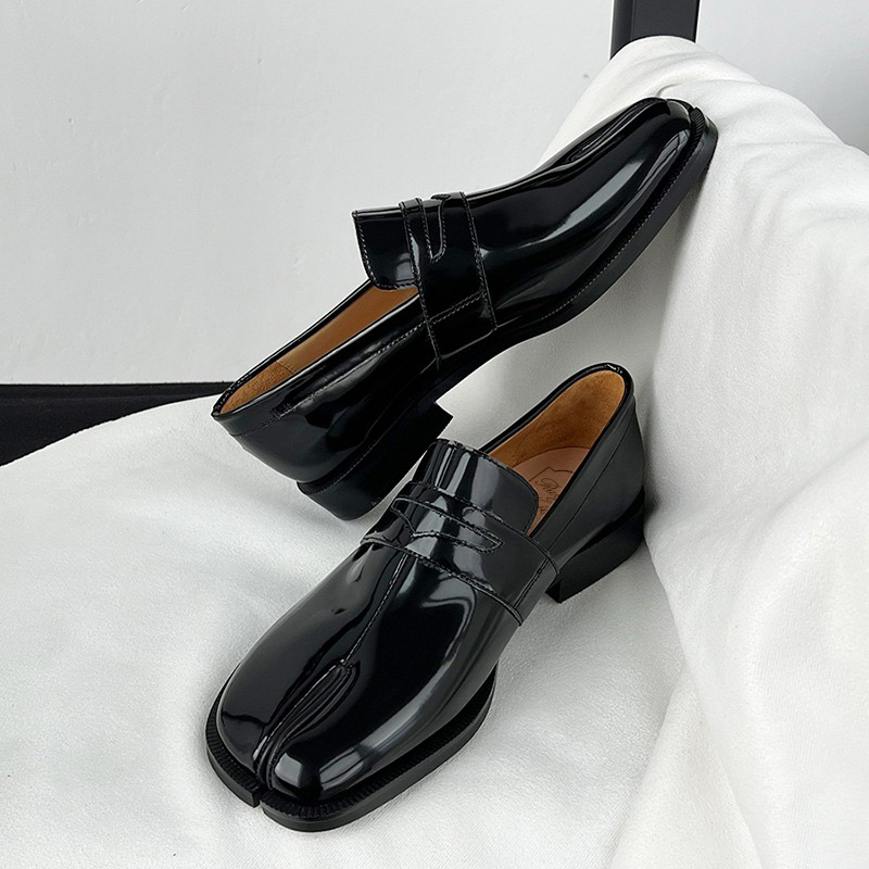 Loui Tabi Shoes