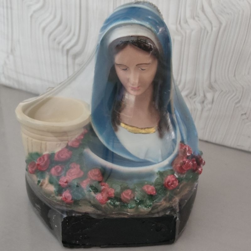 Tempat Lilin Bunda Maria