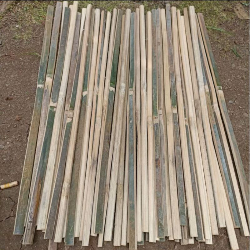 Bambu belah 50cm cocok untuk pagar rumah, kandang ayam, pagar kebun bambu apus super tua. Isi 50bata