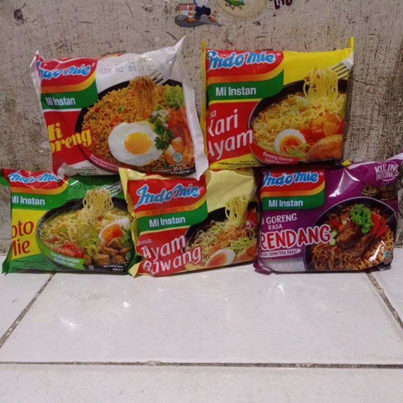 

Indomie goreng/kari/soto/ayam bawang/redang