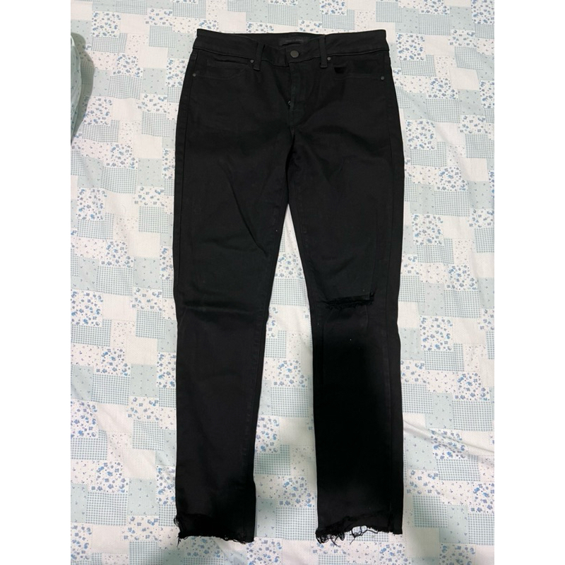 Uniqlo Jeans Celana Jeans Uniqlo Hitam