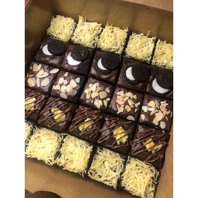 

Fudgy Brownies ukuran 20x20