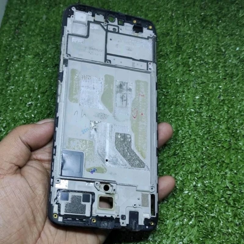 Midle Frame LCD Vivo V11 Pro 1804 Tulangan Tengah Tatakan LCD Ori Copotan
