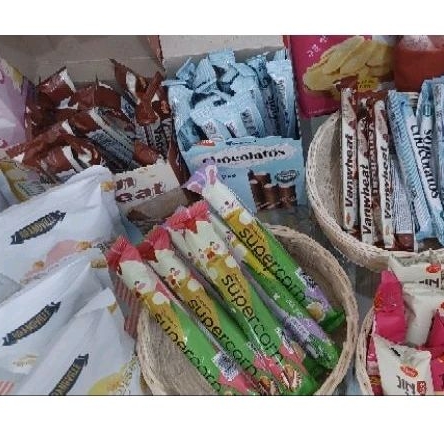 

Snack lokal & Import