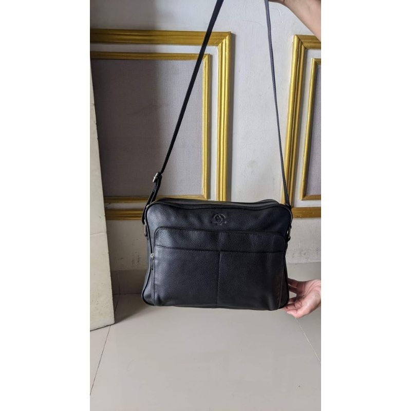 Tas selempang kulit second