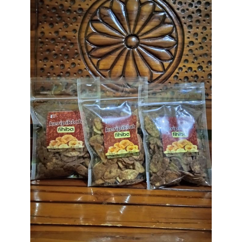 

KERIPIK PISANG COKLAT