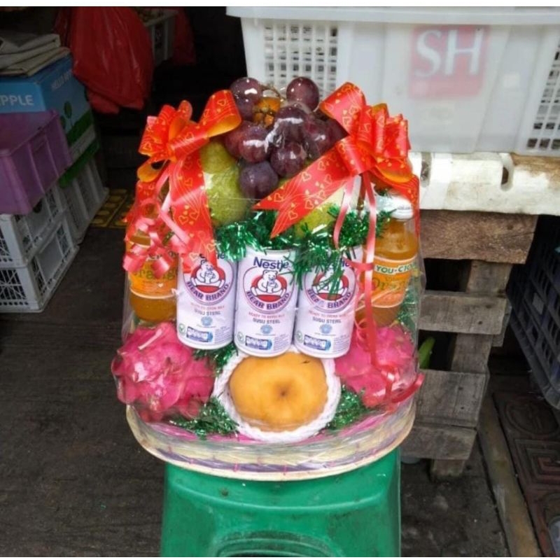 

Parcel buah dan susu vitamin