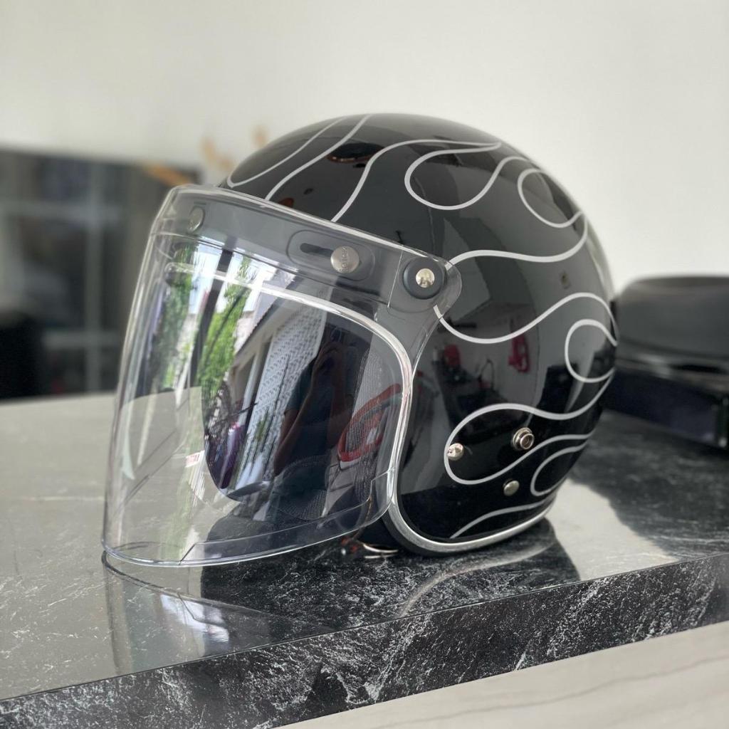 Helm Bogo Stiker Api Pakai Kaca Venom Terbaru