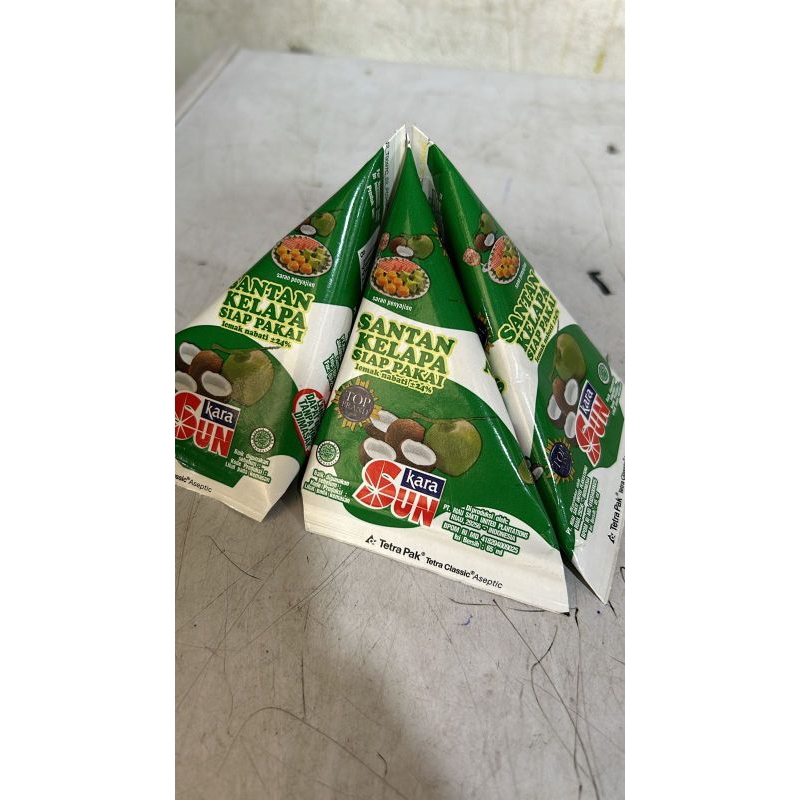 

Santan Kara 65 ML isi 3pcs