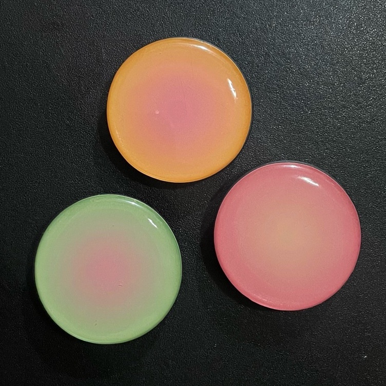 YRZ DEFECT SALE Gradient Popsocket  Tameeca  E