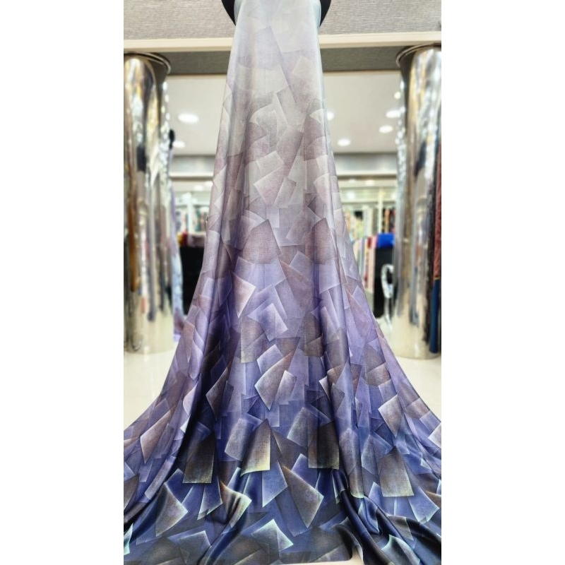 kain silk ombre motif