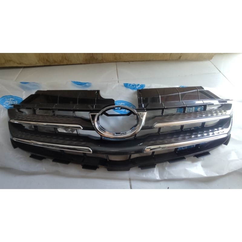 grill avanza 2008 type s
