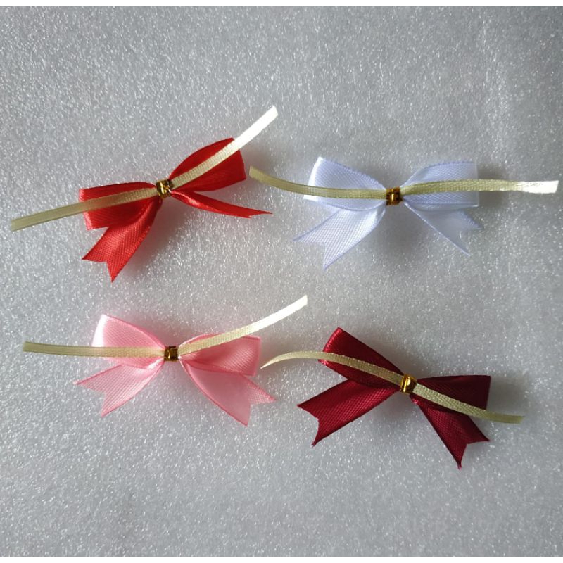 

pita souvenir jadi 1cm isi 100pcs