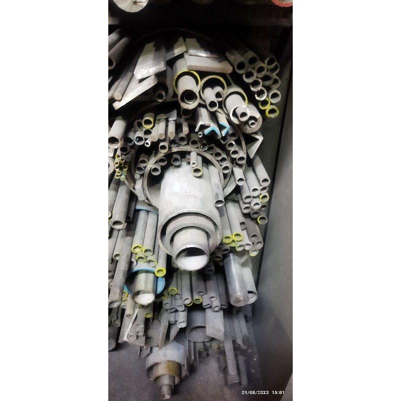 pipa seamles 304 od 25mm tebal 2mm x 150cm