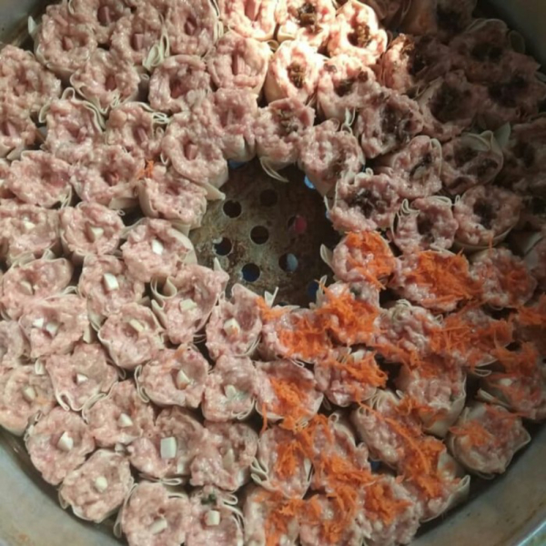 

dimsum frozen isi 50 pcs