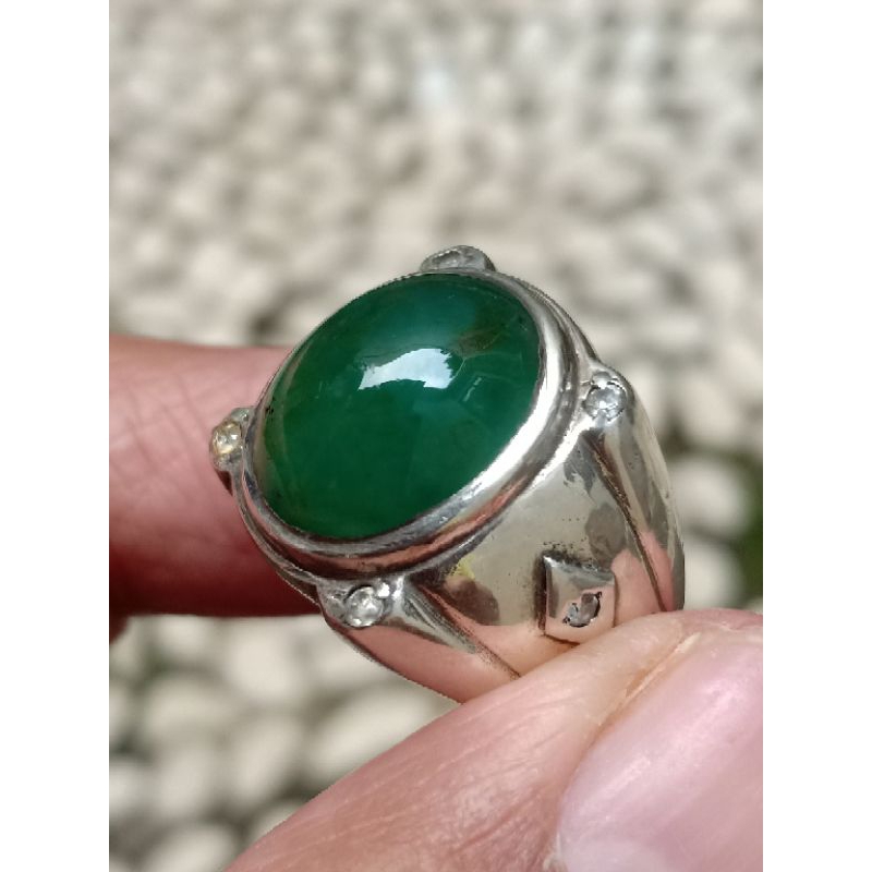 Batu bacan doko lawas berair ajib