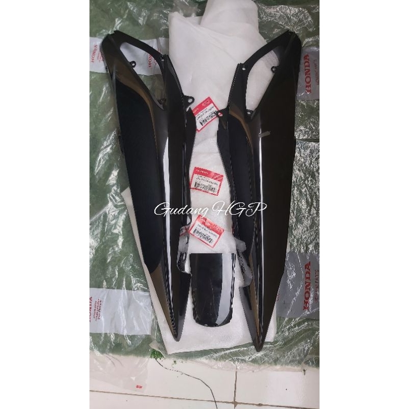 Cover L & R Body Set & Cover Tail Black Cover Body Set Kiri Kanan Lengkap Dgn Cover Sambungan Body B