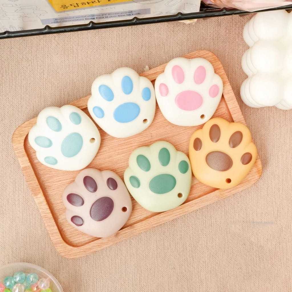 

COD Cutter Mini Bentuk Awan Warna Pastel / Pemotong Kecil Portable