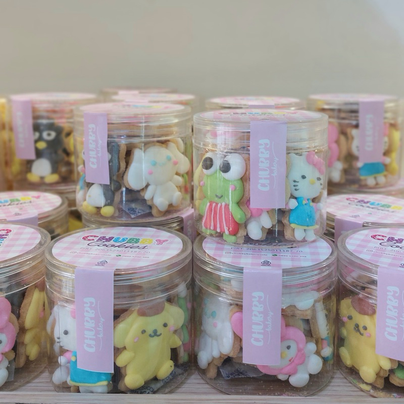 

4 TOPLES COOKIES KARAKTER SANRIO ICING KUE KERING BEST SELLER