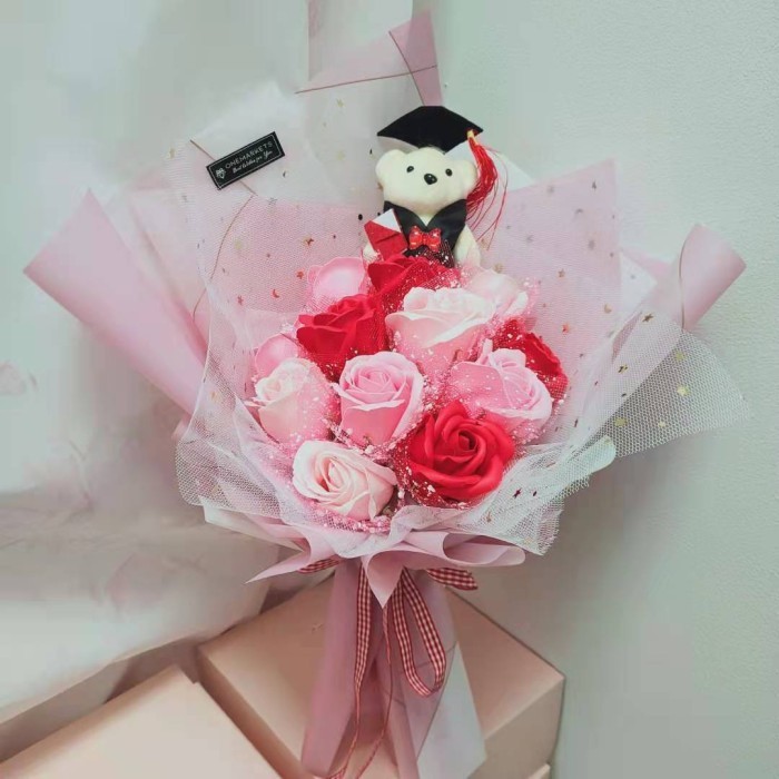 

Buket bunga wisuda - kado wisuda Premium - Graduation Flower 12B1W HW009