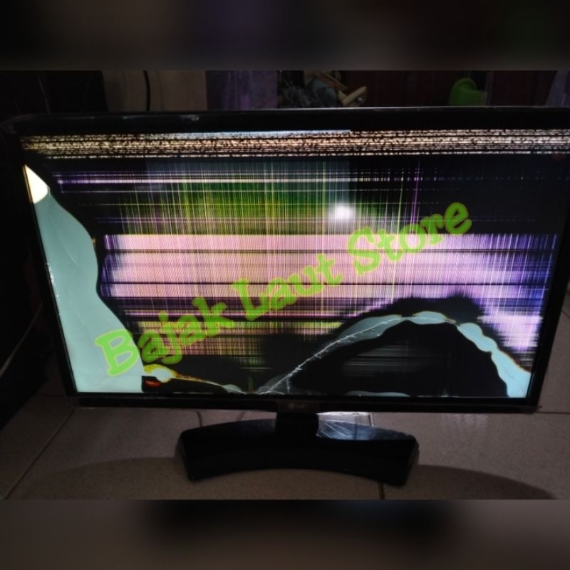 LG MONITOR TV LED 24 inch "60CM" type 24MT48AF (panel rusak)