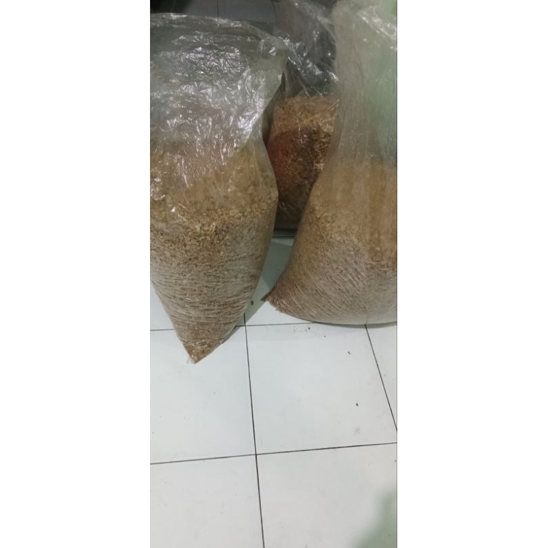 

Bawang goreng kriuk(grosir/ECER)