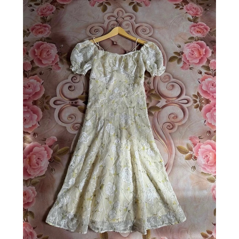 Dress Nadin Amizah (Preloved Nadin)