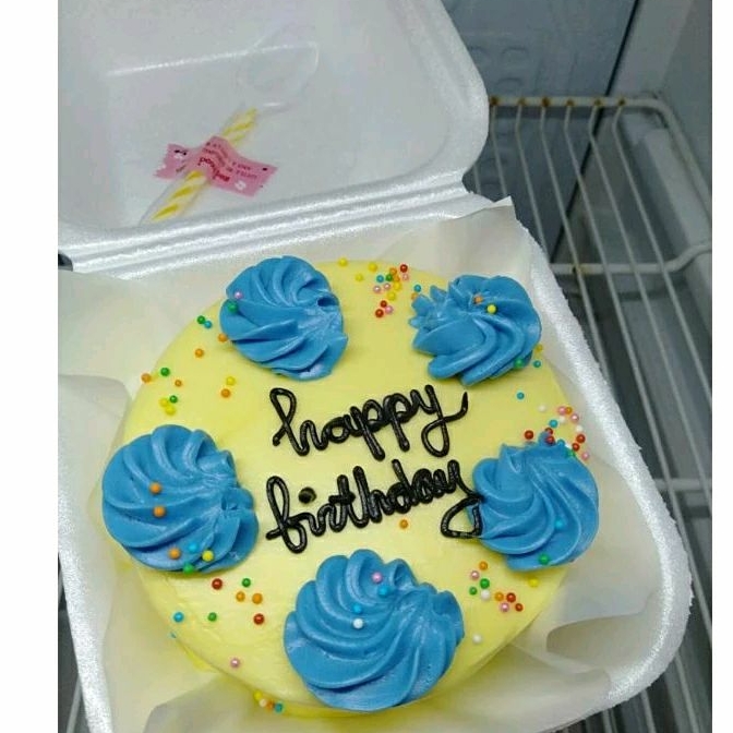 

(RANDOM)Bento Cake/kue ulang tahun / cake birthday / Korean cake