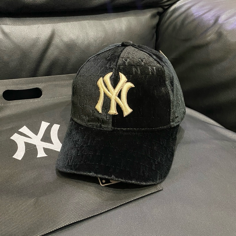 Topi Ny Suede model korea unisex