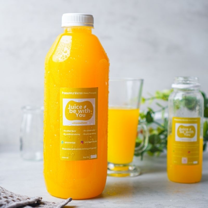 

Pineapple Water - 1 Liter Cold Pressed Juice ( Nanas Murni )