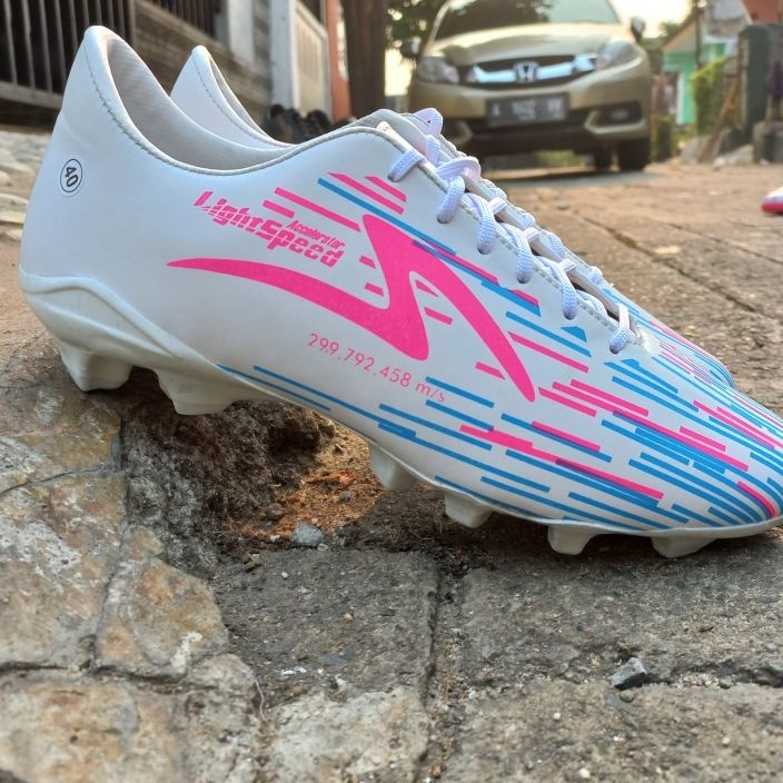 Star Seller Sepatu Sepak Bola Specs Lighspeed Reborn Putih Pink