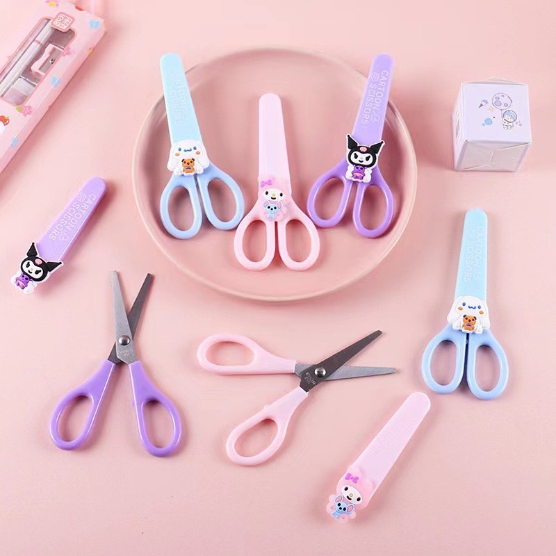 

PGS Gunting Karakter Kartun Anak Lucu Cute Cartoon Scissors Pemotong Kertas Aman Plastik