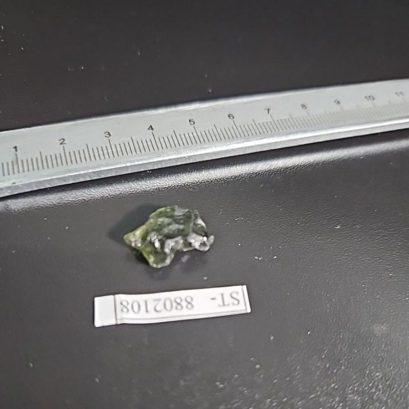MOLDAVITE ROUGH ASLI CEKO TANPA MEMO