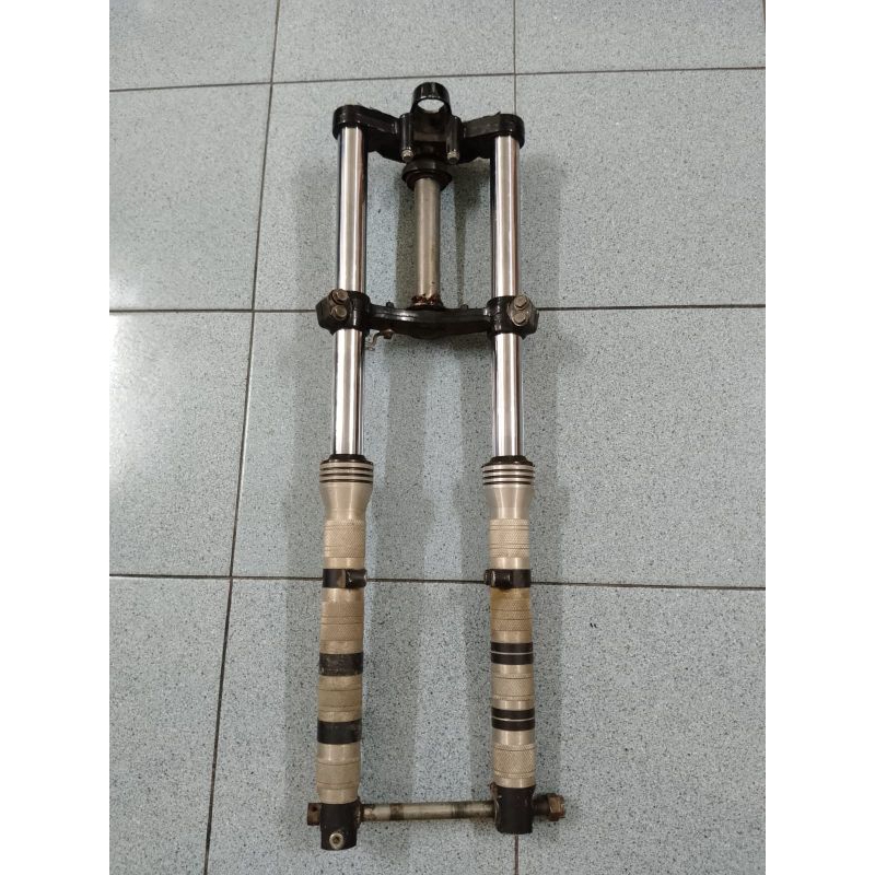 shok depan ninja rr new original ( as botom saja )