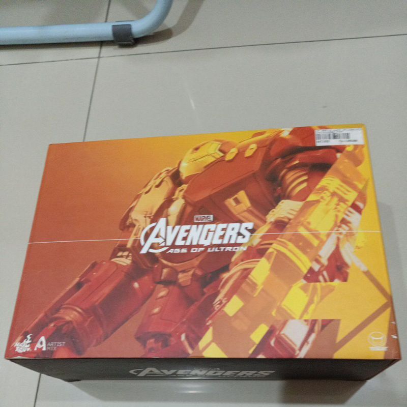 Hot toys Marvel Avengers age of Ultron iron Man Hulkbuster