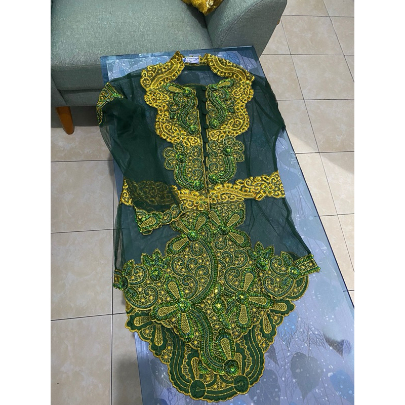 kebaya ibu hajat + manset hijab segi4