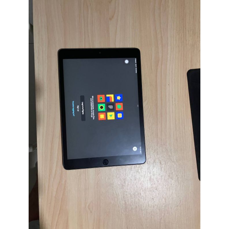 Second iPad 8 128gb wifi only