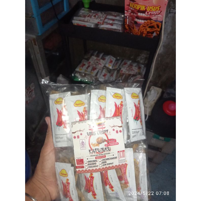 

usus crispy katujuku kemasan mini isi 20 16rb