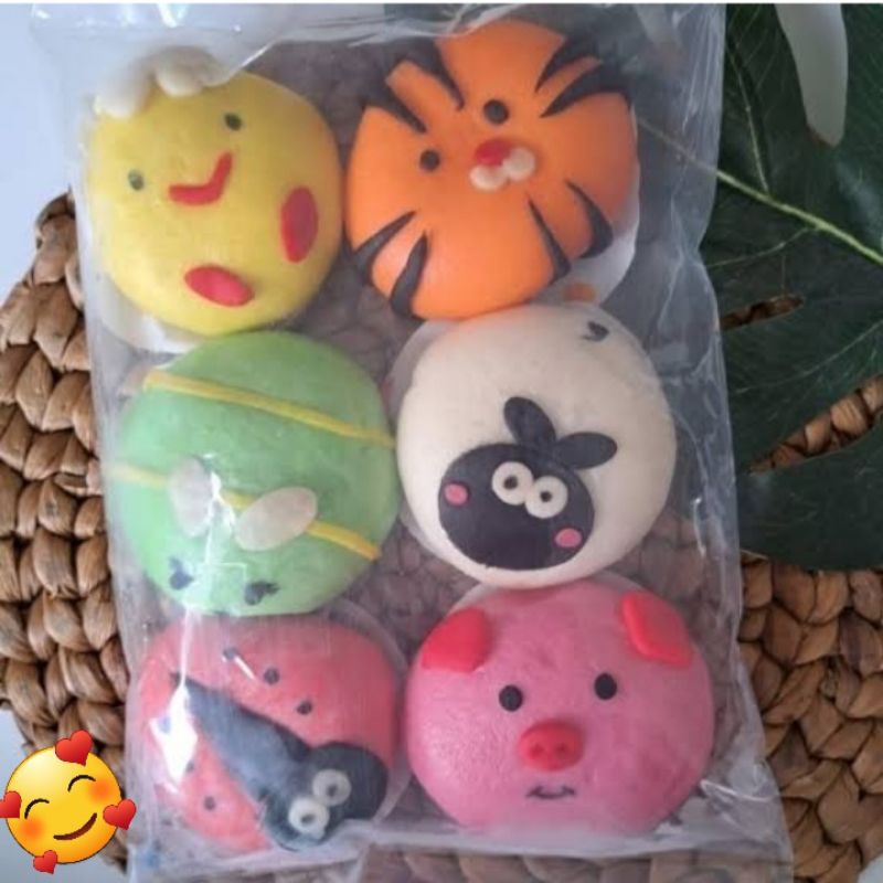 

BAPAU MINI KARAKTER FROZEN ISI 6 PCS RASA COKLAT