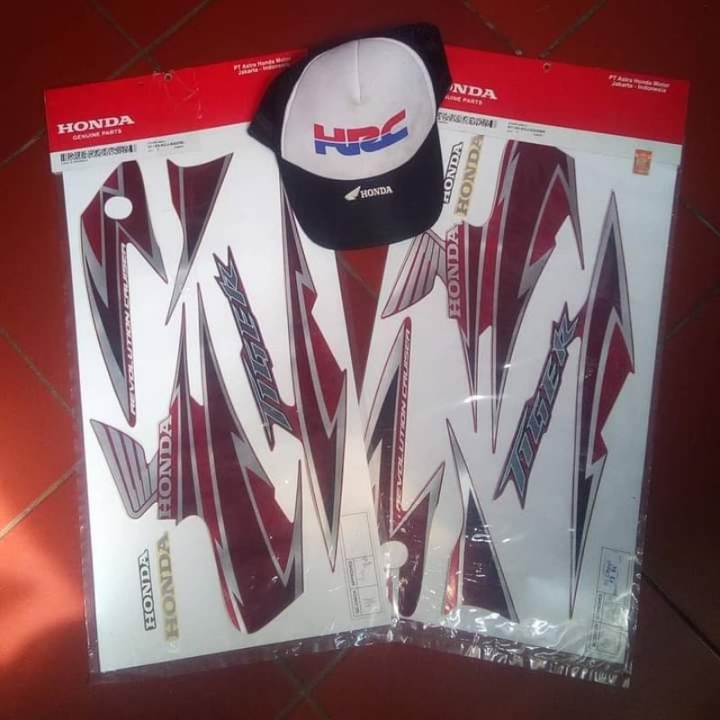 Striping tiger revo untuk body warna merah  original AHM