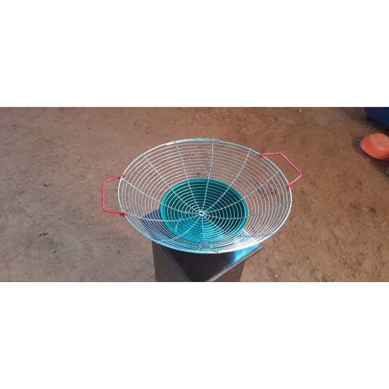 spiner penitis minyak