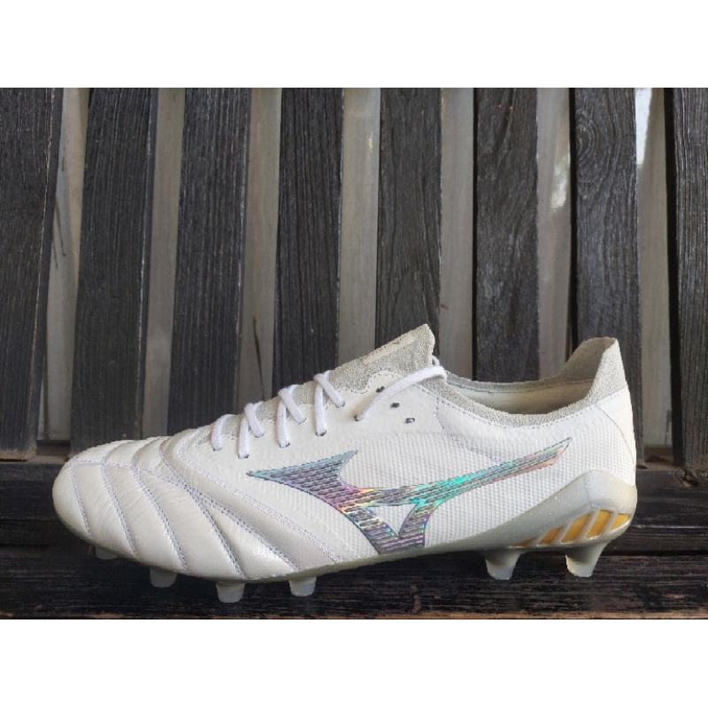 Sepatu Bola Mizuno Morelia Neo III ß Japan FG