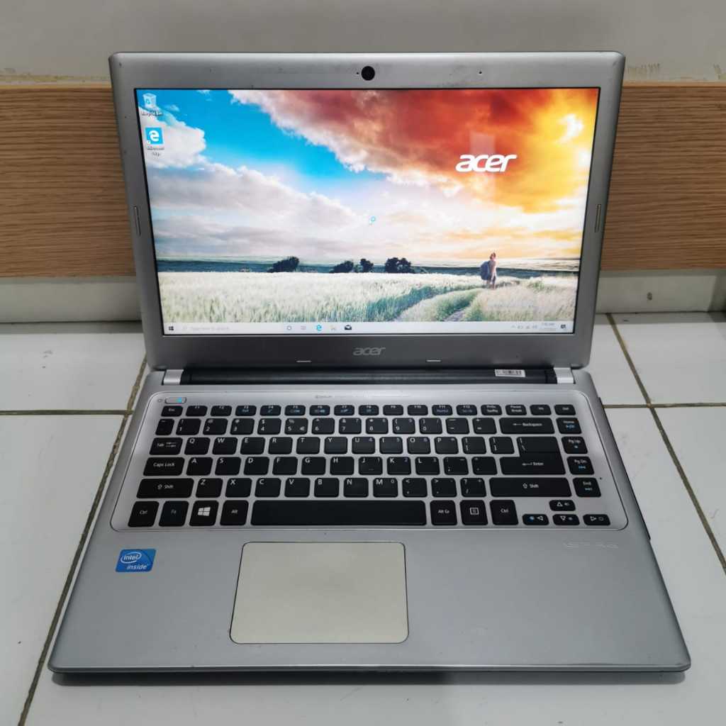Laptop Acer V5-431, Celeron-1017U, Hd Graphics, Ram 4/320 Gb,